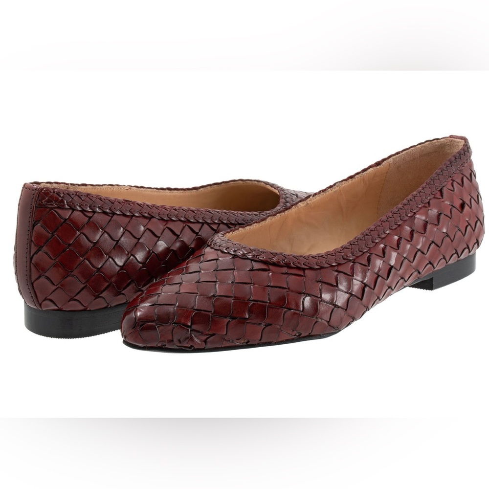 Trotters Emmie Flat ~ Sangria